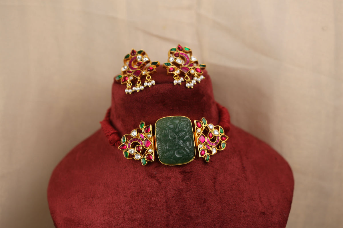Jadau Kundan Choker Set - Carved Aventurine
