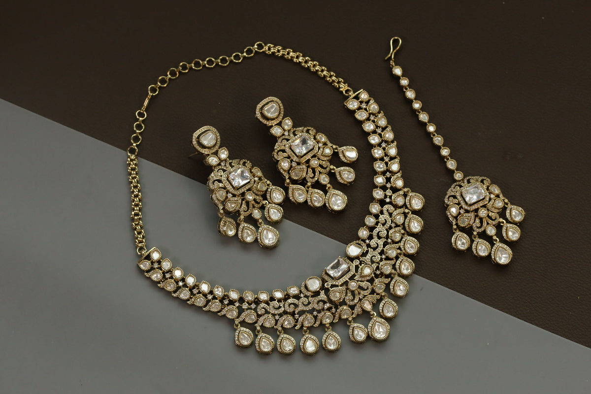 Nisha Kundan Polki & CZ Necklace Set with Teeka