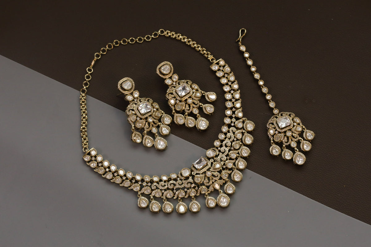 Nisha Kundan Polki & CZ Necklace Set with Teeka