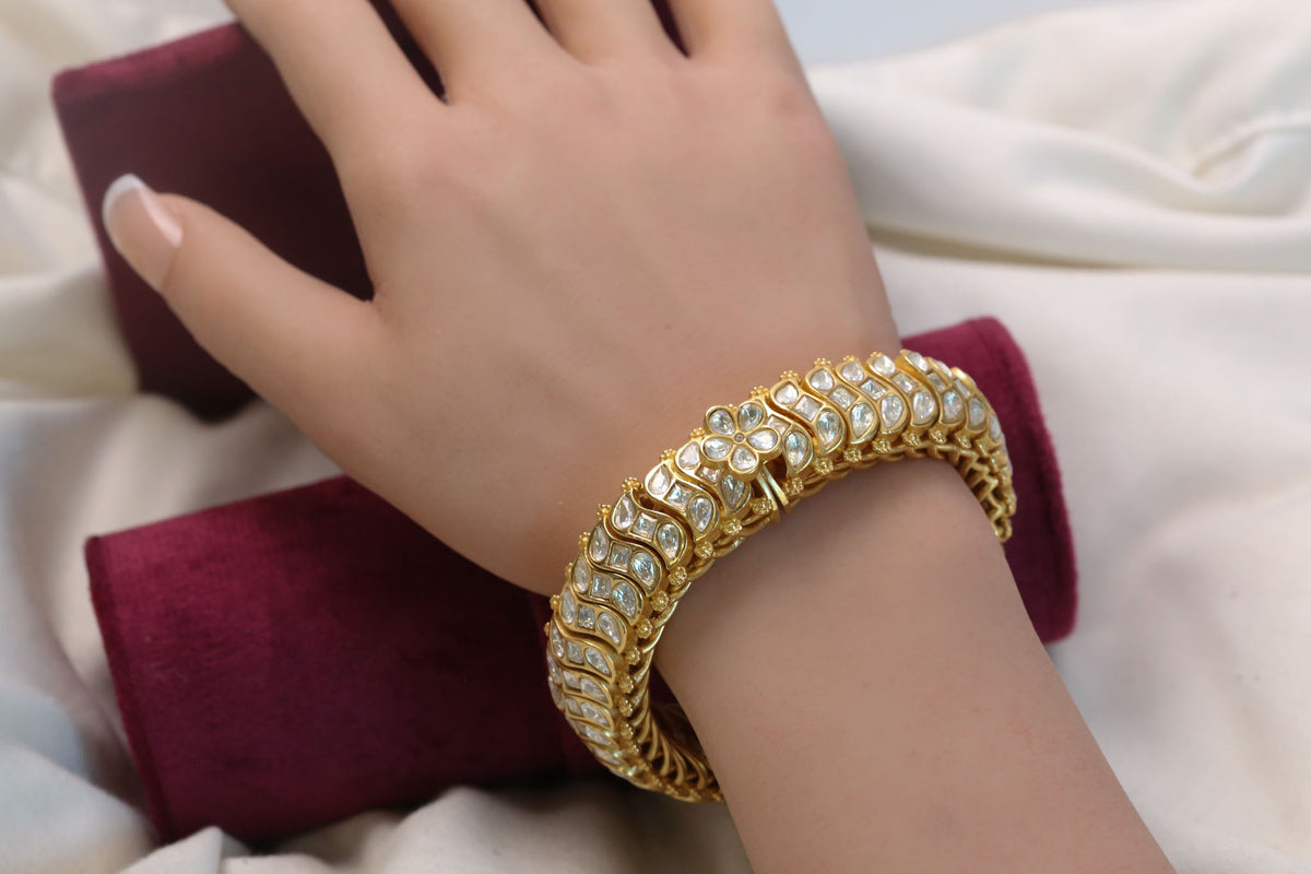 Premium Uncut Polki Sutlara Flexible Bracelet
