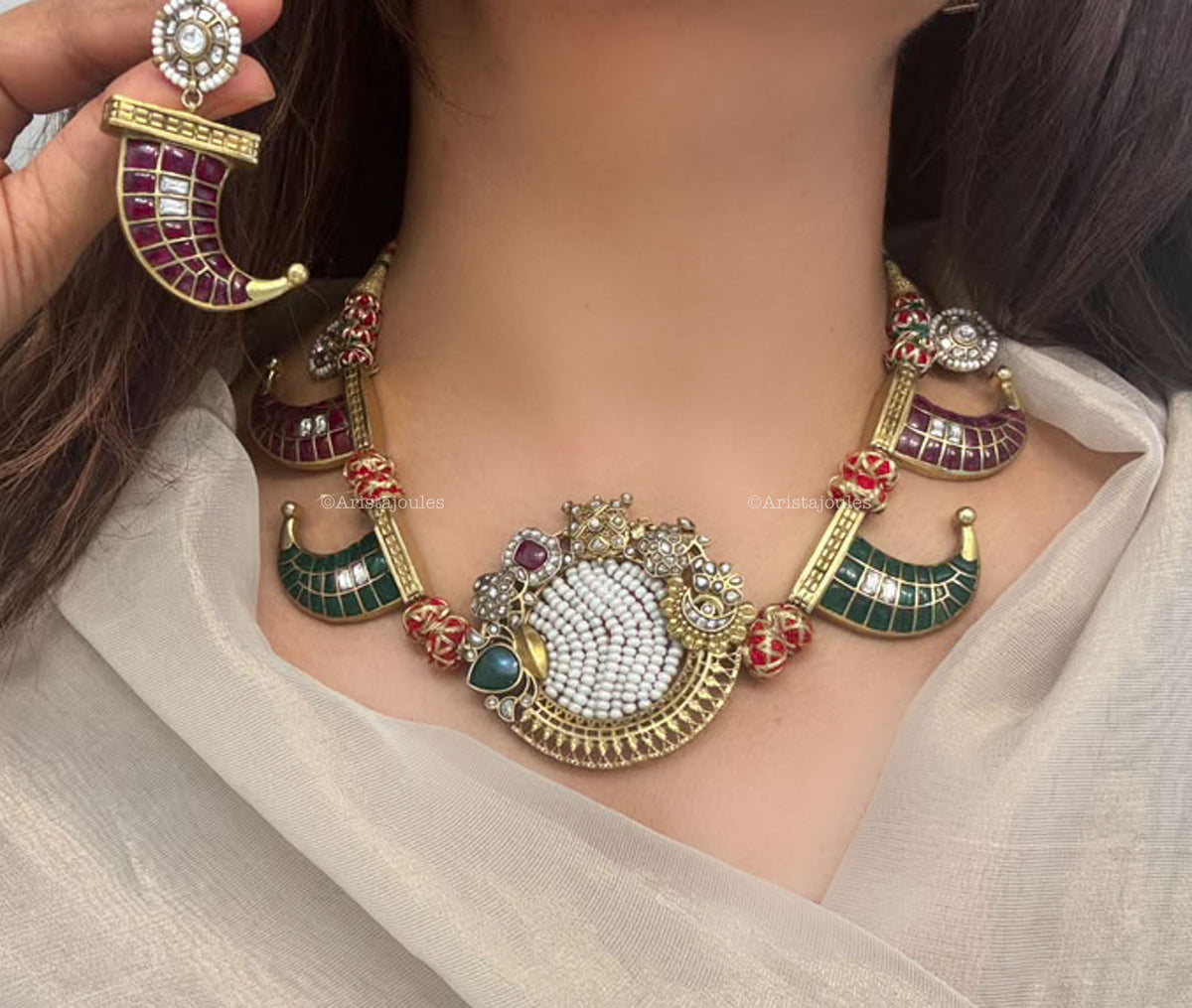 One Of A Kind Vintage Polish Claw Necklace Set