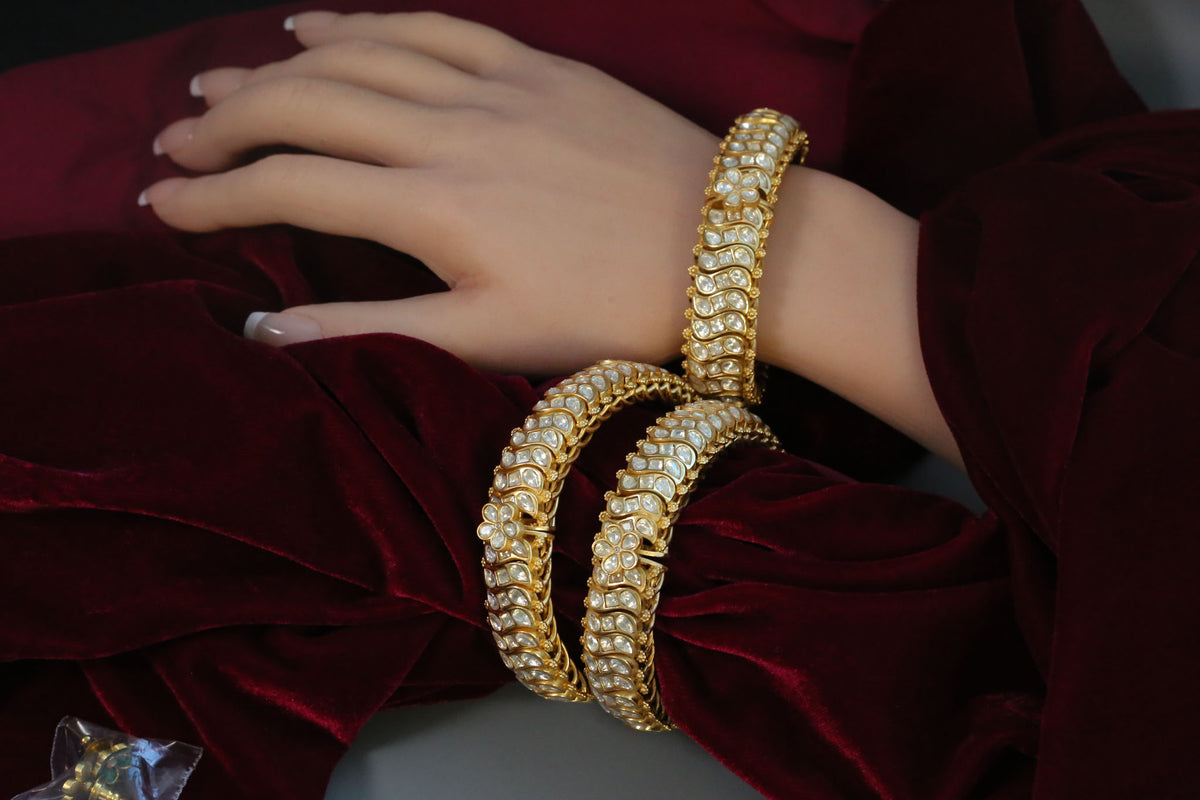 Premium Uncut Polki Sutlara Flexible Bracelet