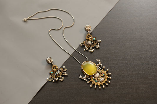 Dua Dual Tone Doublet Set- Yellow