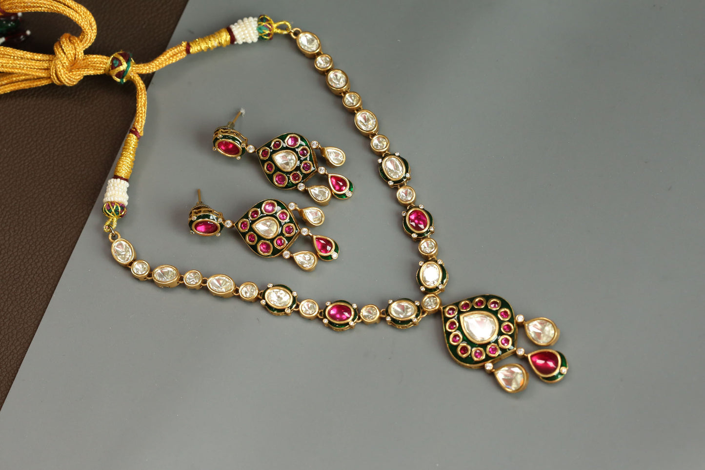 Rajwadi Kundan Uncut Polki Necklace Set -Style 1