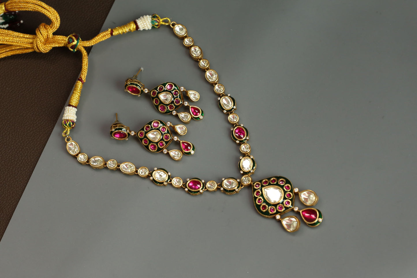 Rajwadi Kundan Uncut Polki Necklace Set -Style 1