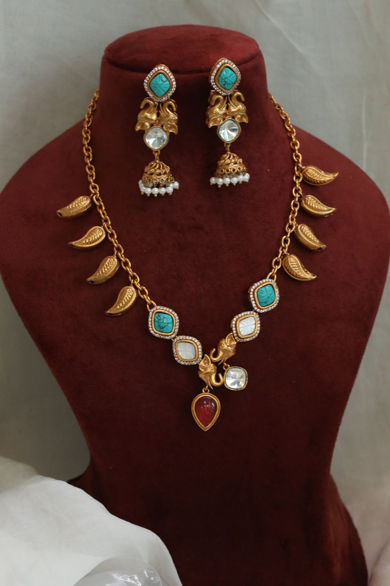 Mohini Carved Stone Necklace Set - Multi