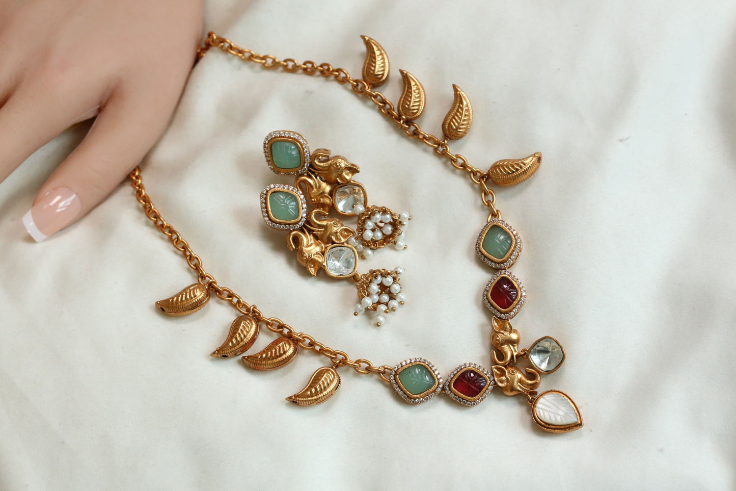 Mohini Carved Stone Necklace Set - Mint Red