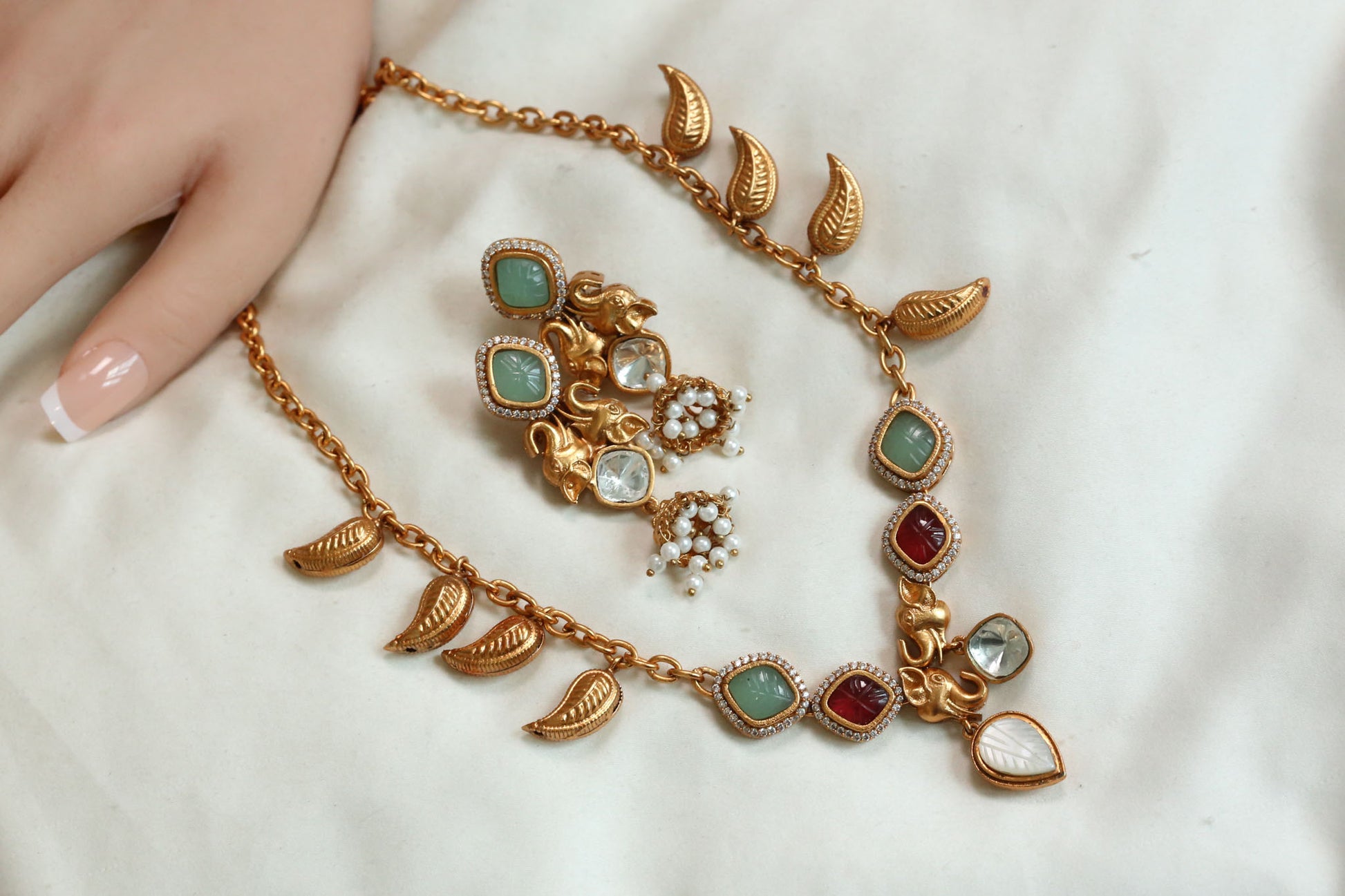Mohini Carved Stone Necklace Set - Mint Red