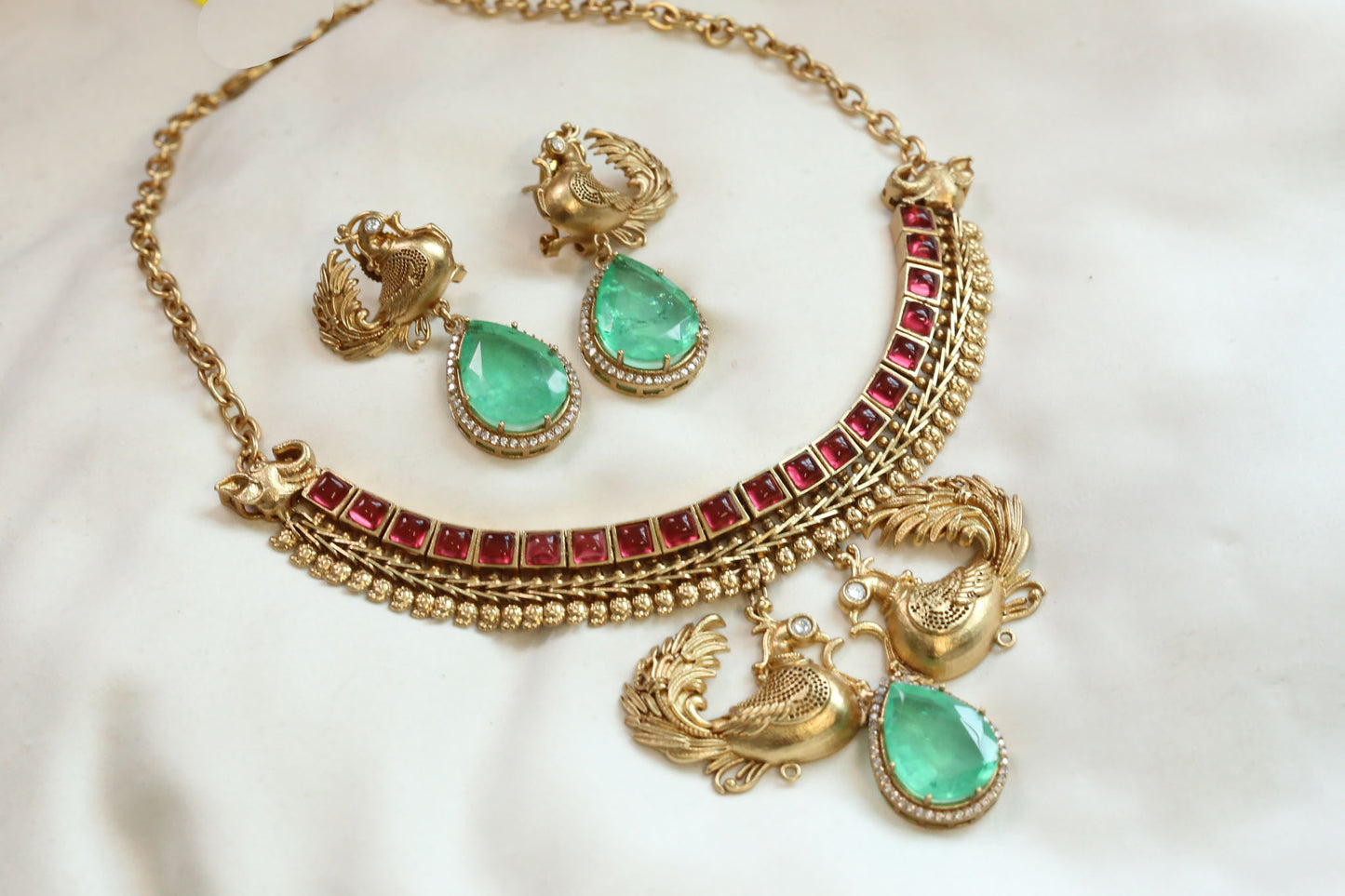 Mint Doublet & Ruby Pota Antique Necklace Set