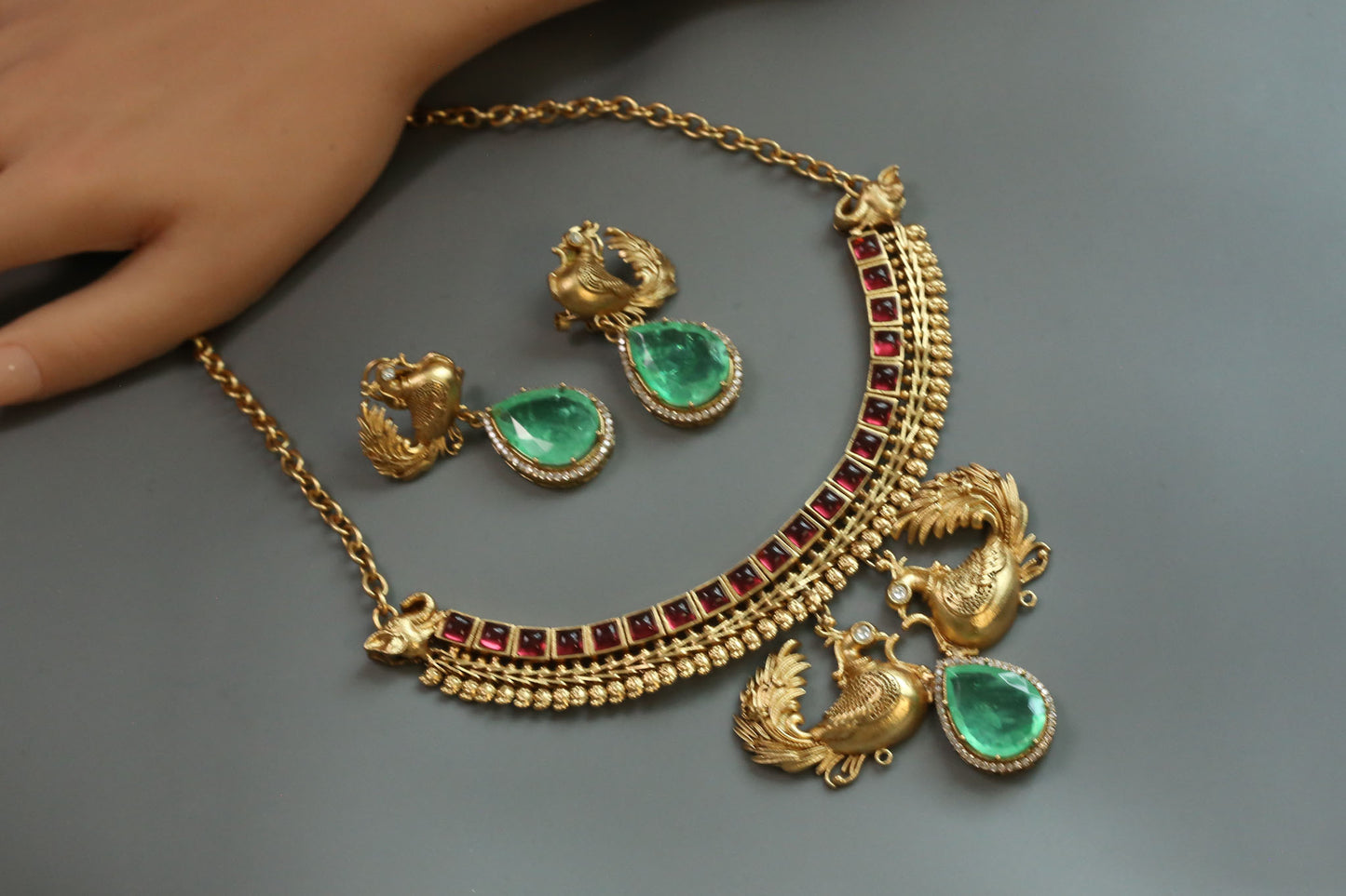Mint Doublet & Ruby Pota Antique Necklace Set