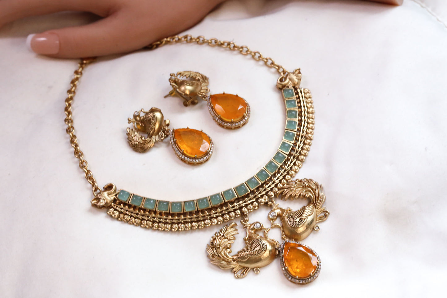 Orange Doublet & Mint Pota Antique Necklace Set