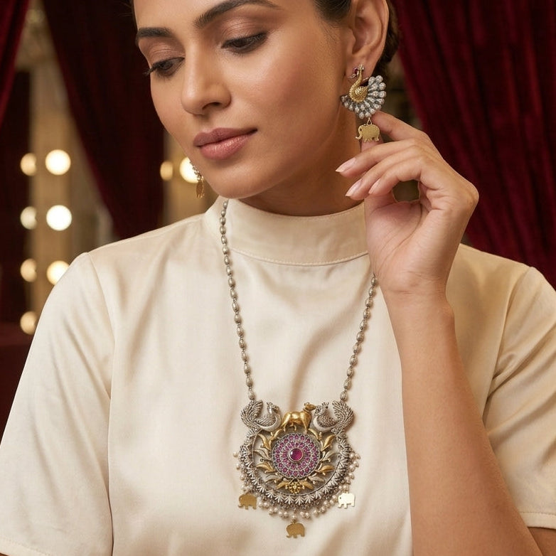 Dual Tone Nandi Necklace Set
