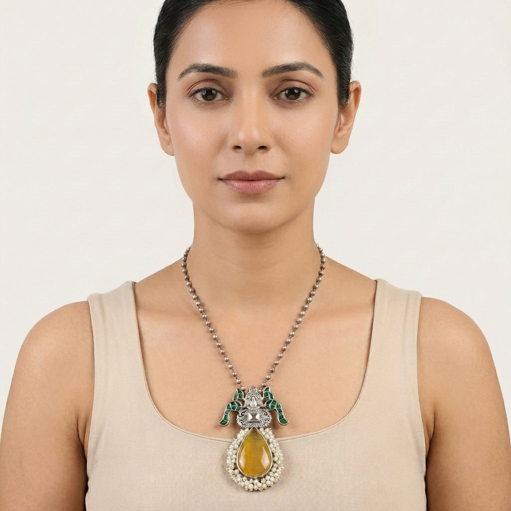 Fusion Kundan Oxidized Pendant Necklace (Colors available)