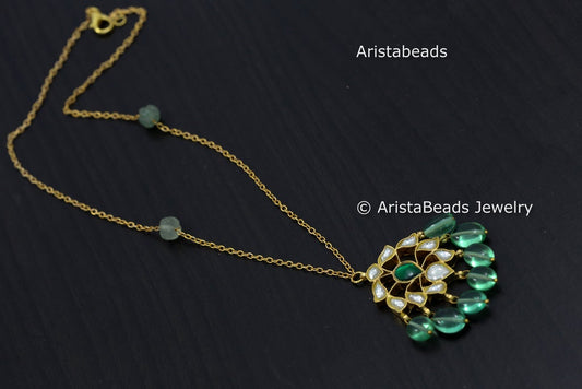 Shruti Dainty Kundan Necklace - Clear