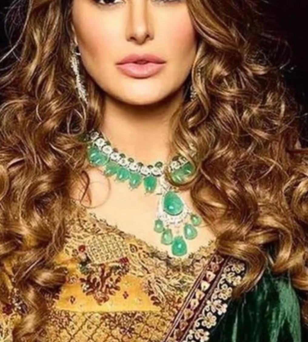 Nargis Premium Doublet Necklace Set