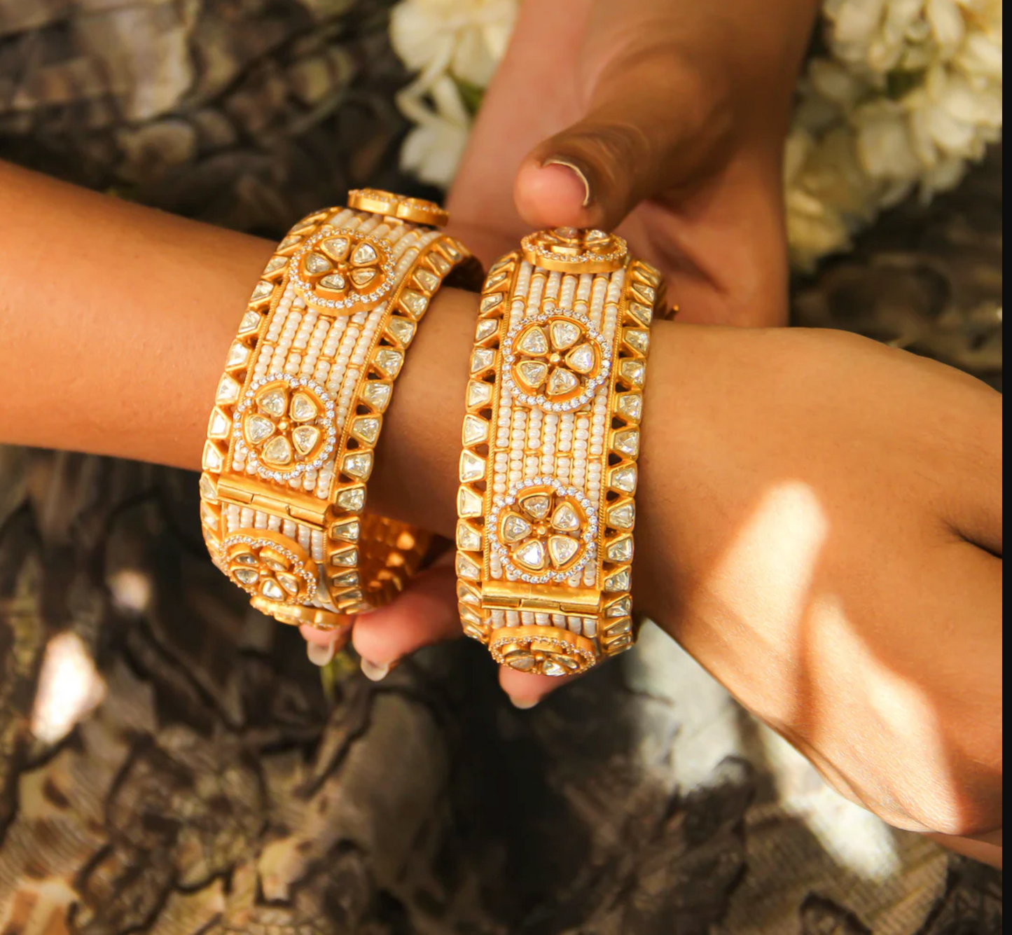 Handmade Raag Pearl & Real Moissanite Bangle Bracelet (2.2)