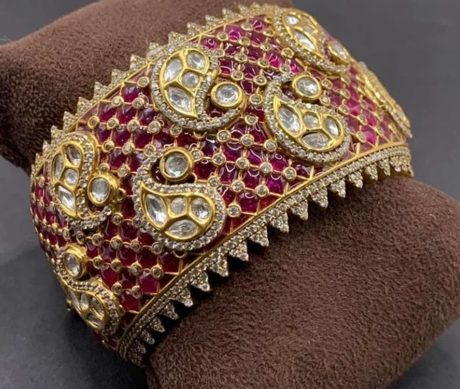 Takkar Work & Uncut Kundan Bracelet (Adjustable)