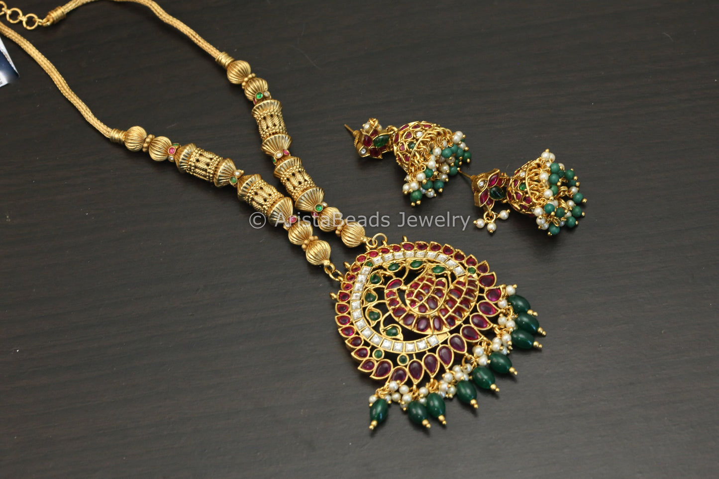 Mayura Kemp Stone Necklace Set