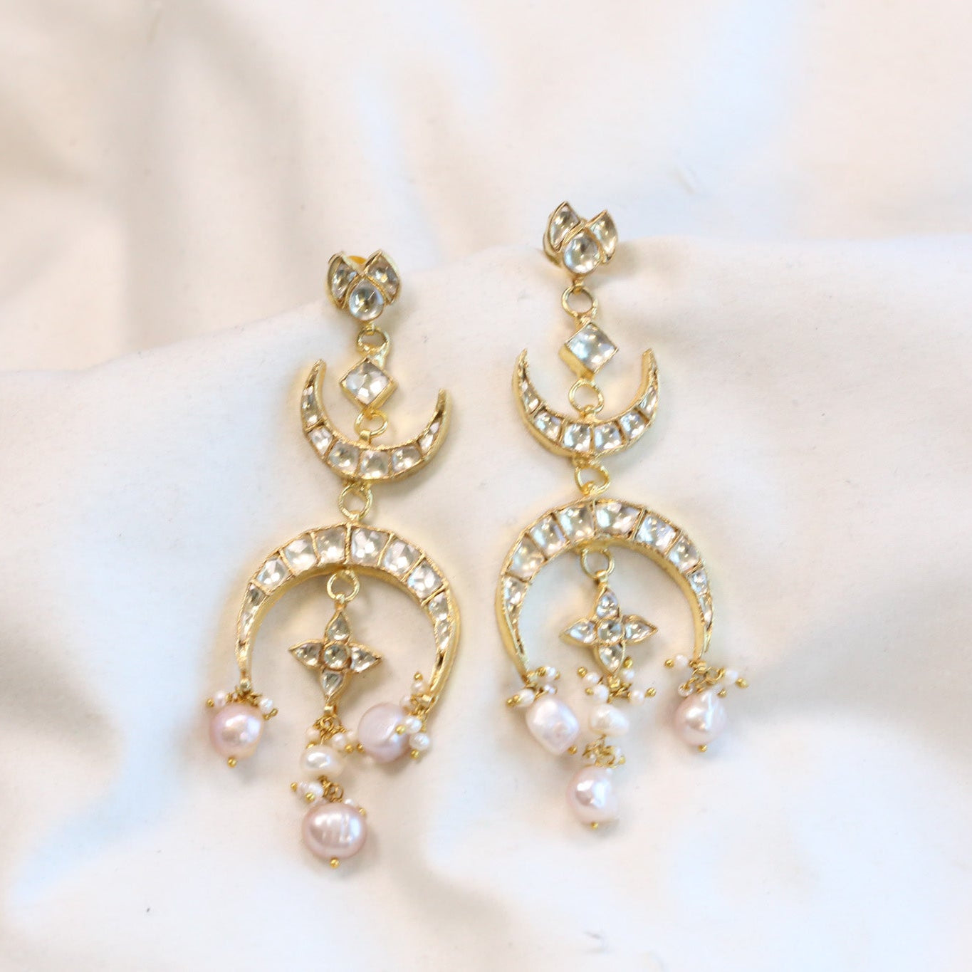 Taara Kundan Earrings - Real Pearl Drops