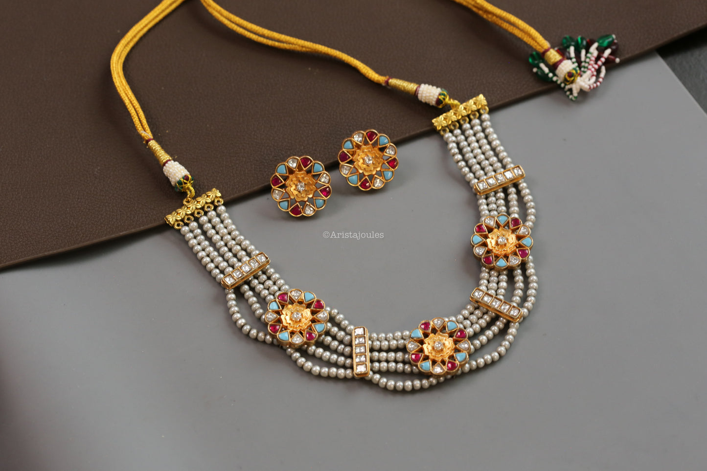 Mogra Vintage Look Kundan Necklace Set - Turquoise