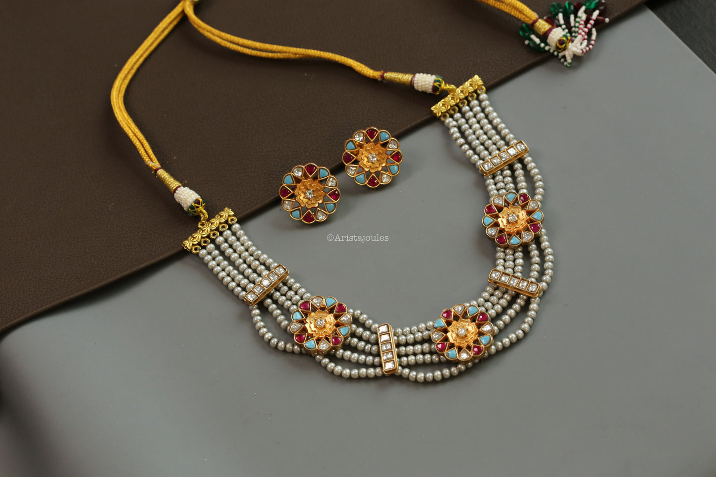 Mogra Vintage Look Kundan Necklace Set - Turquoise