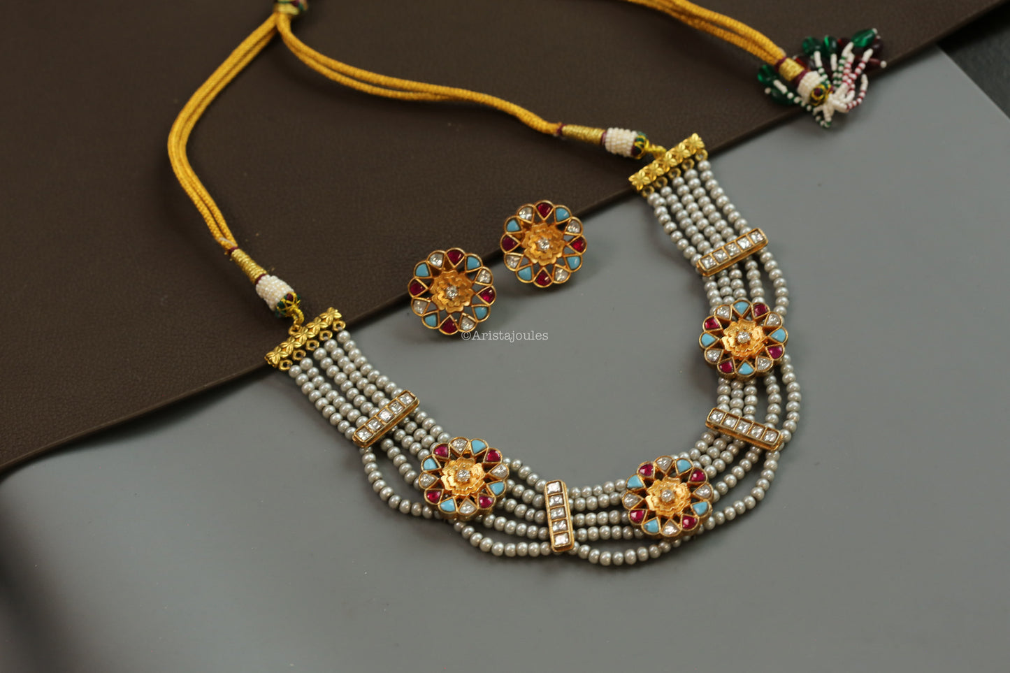 Mogra Vintage Look Kundan Necklace Set - Turquoise