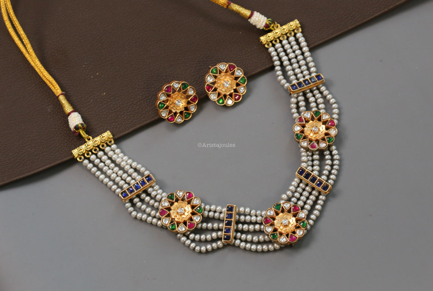 Mogra Vintage Look Kundan Necklace Set - Multi