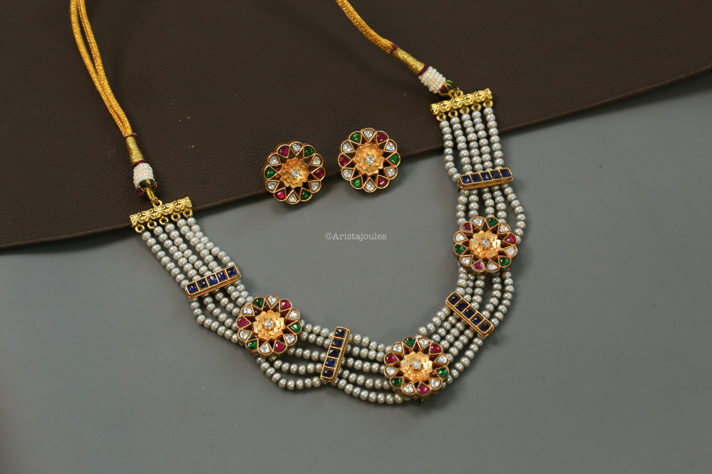 Mogra Vintage Look Kundan Necklace Set - Multi