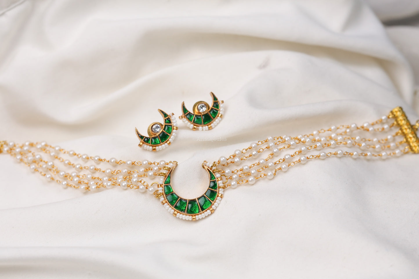 Cresent Moon Jadau Kundan Choker Set