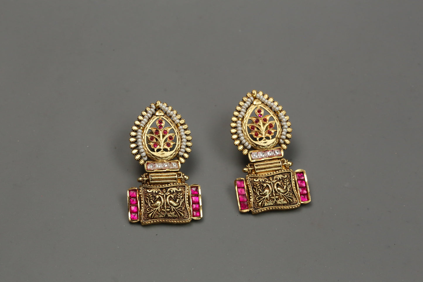 Kalash Jadau Kundan Earrings