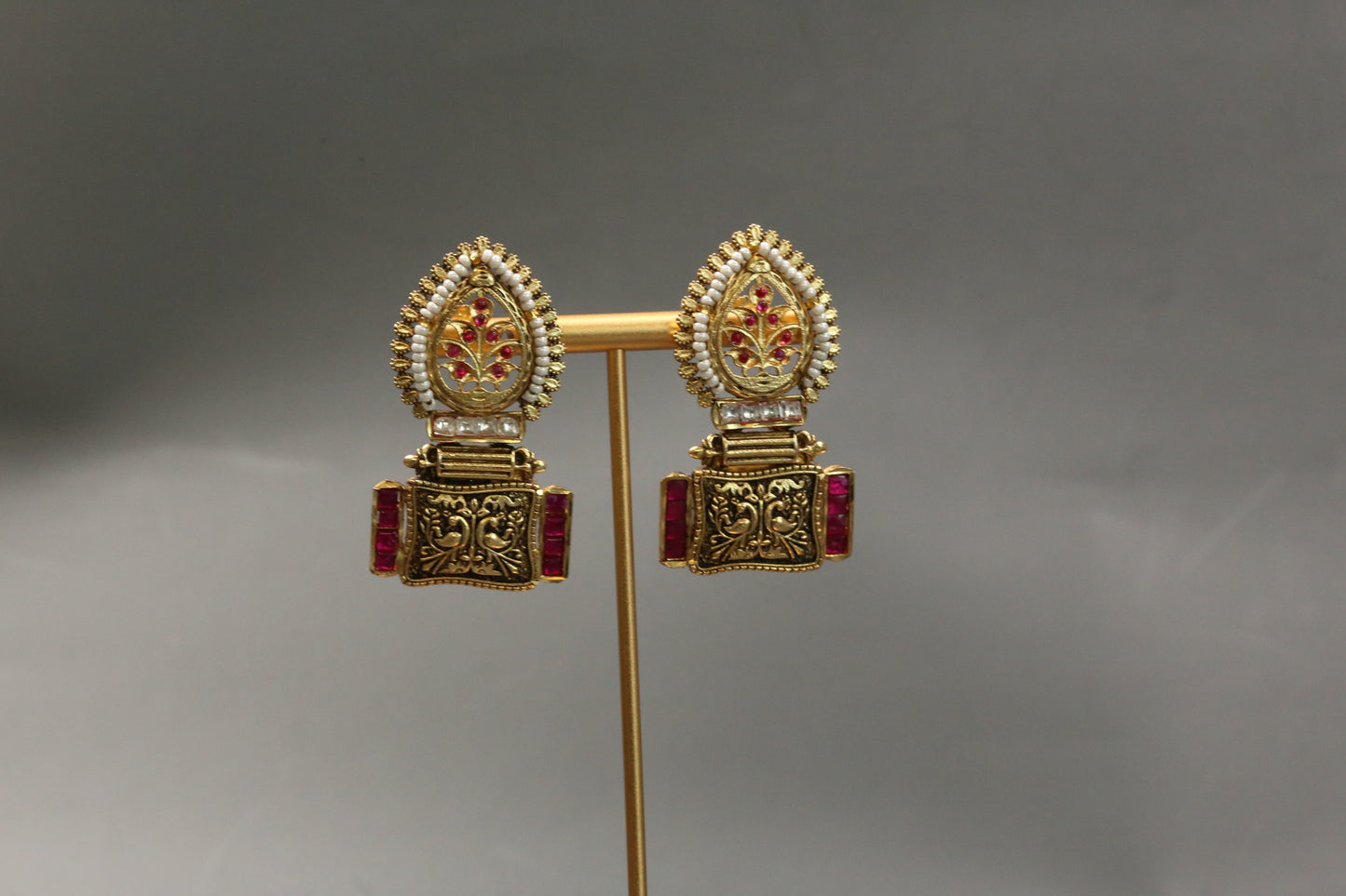 Kalash Jadau Kundan Earrings