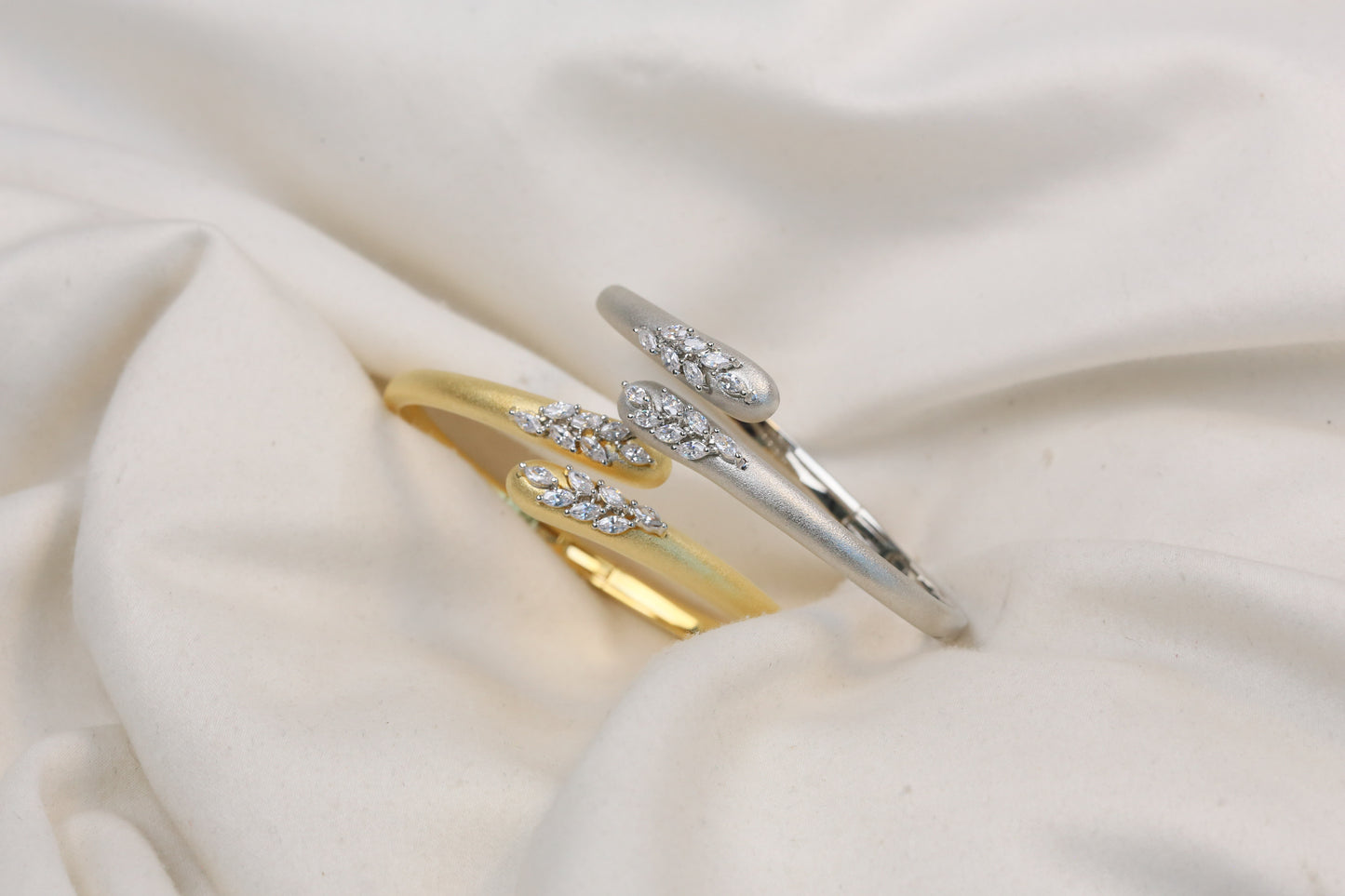 Openable Diamond Setting CZ  Bracelet - ABJ-B101-20