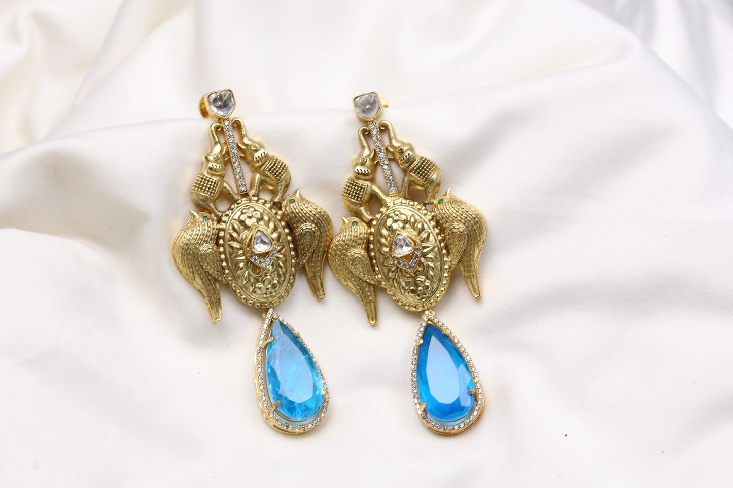 Matt Gold Designer Kundan Doublet Earrings - Aqua