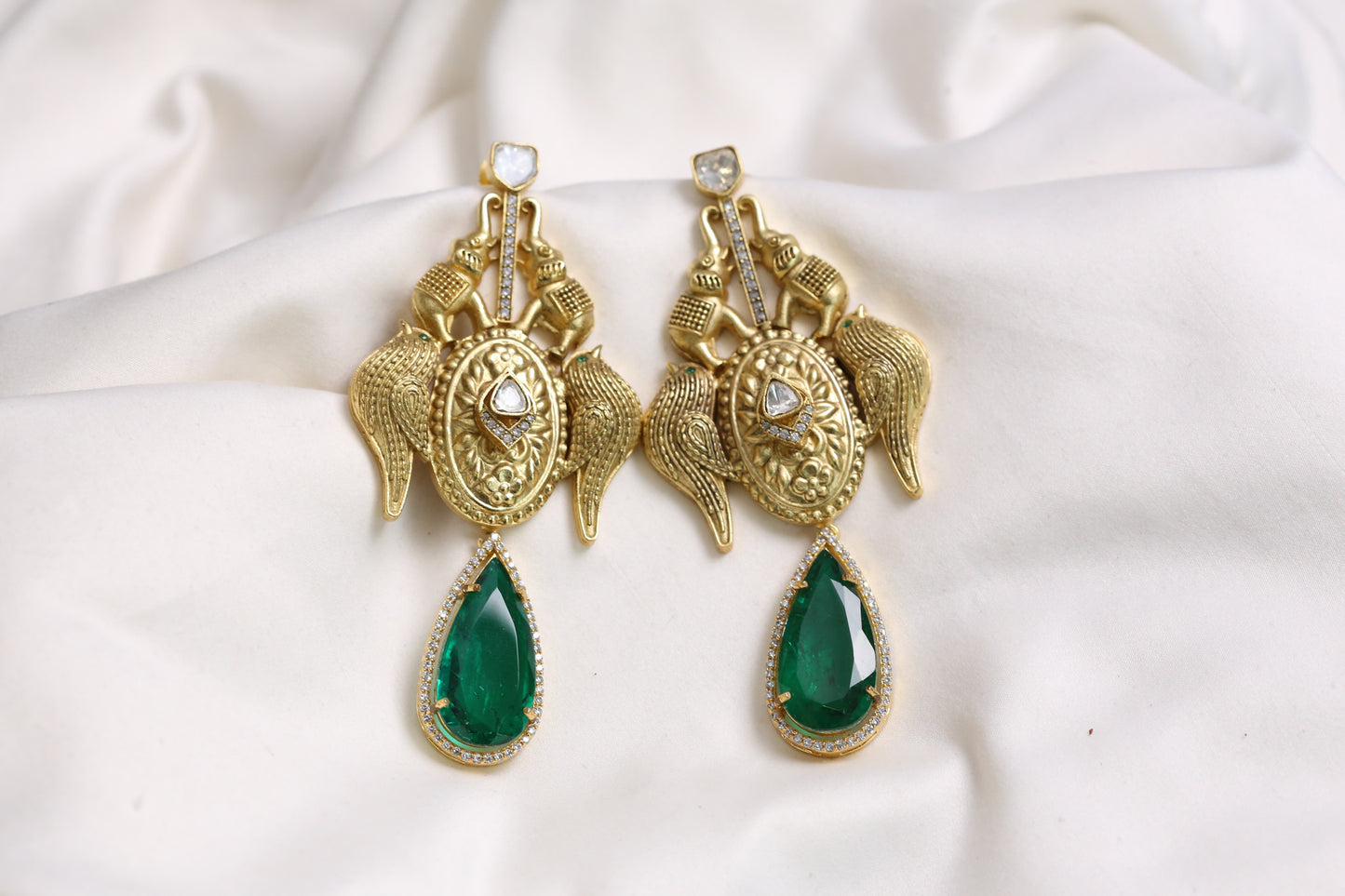 Matt Gold Designer Kundan Doublet Earrings - Green
