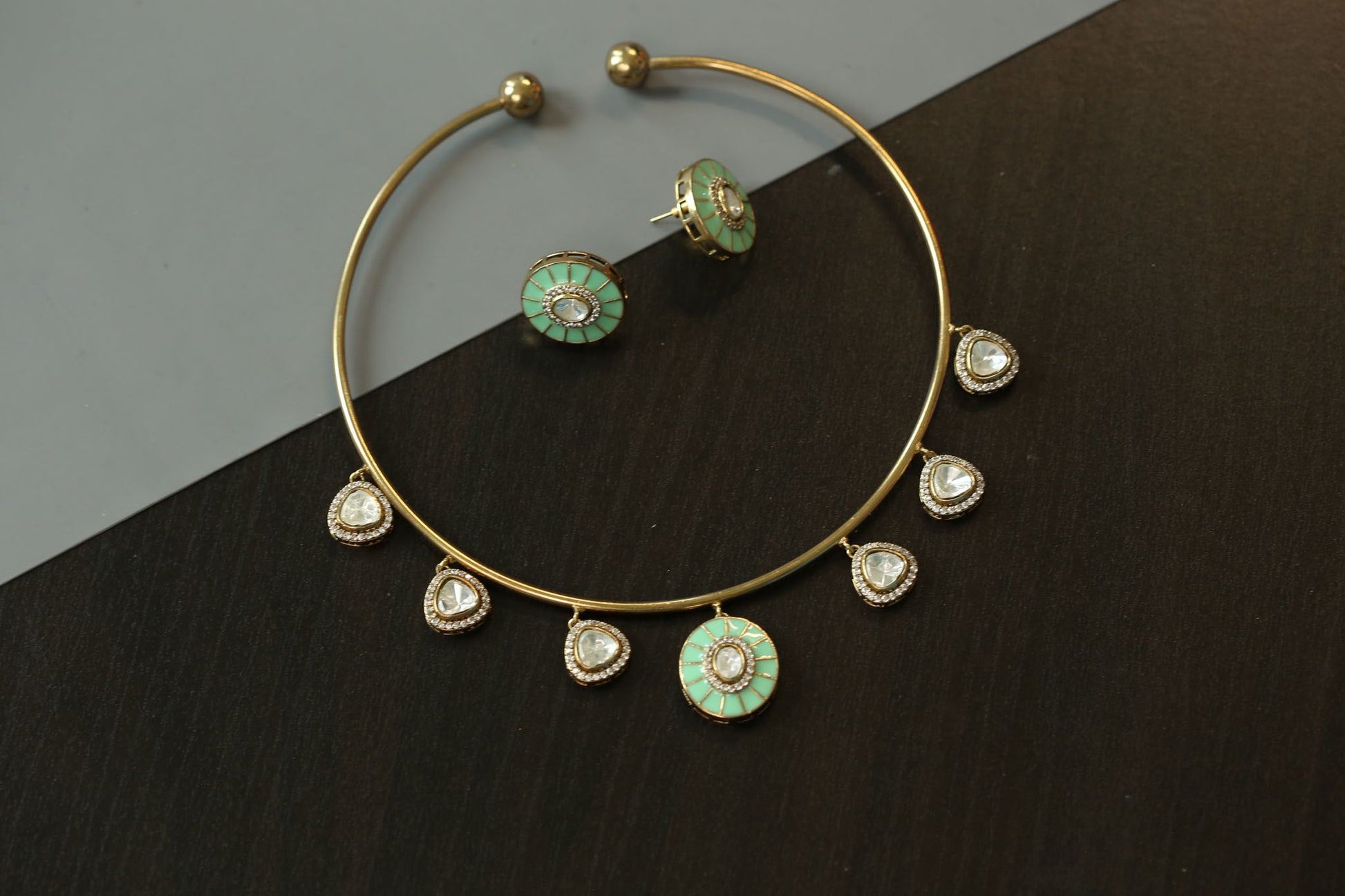 Enamel Polki Kundan Hasli Set - Mint