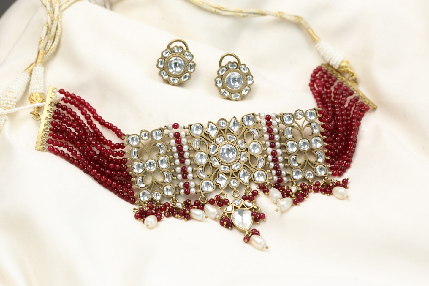 Nayra Vintage Jadau Kundan Necklace Set (Red Onyx)