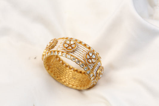 Handmade Raag Pearl & Real Moissanite Bangle Bracelet (2.2)