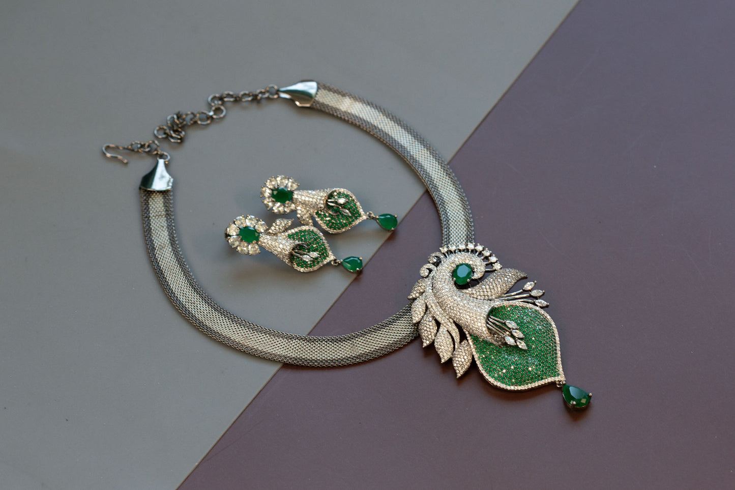 Victorian Black Polish & Micro CZ Necklace Set - Green