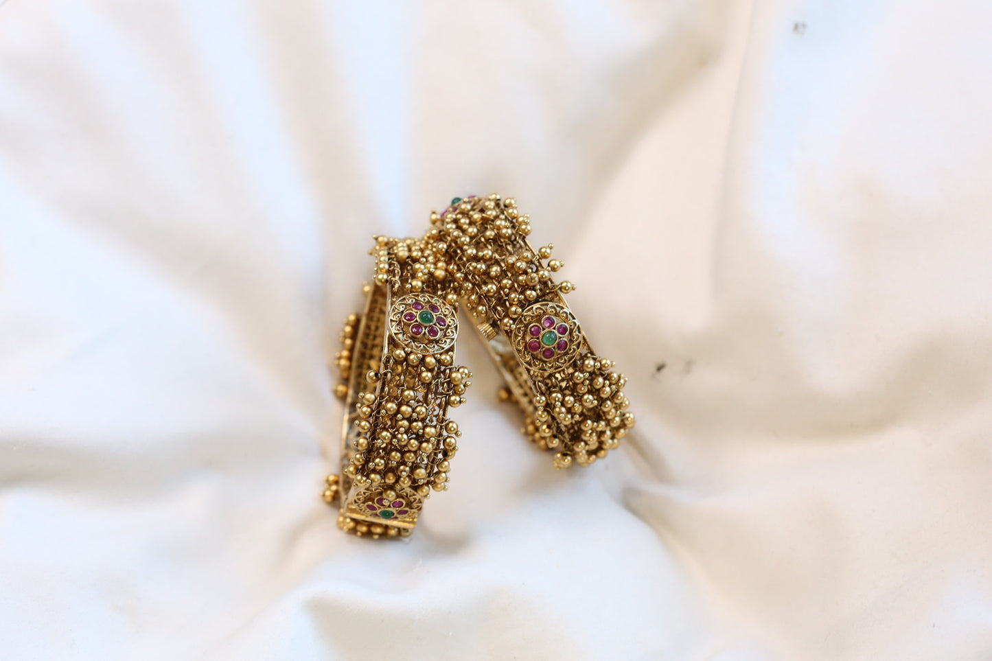 Antique Gold Gajra Bangle Set (Openable)