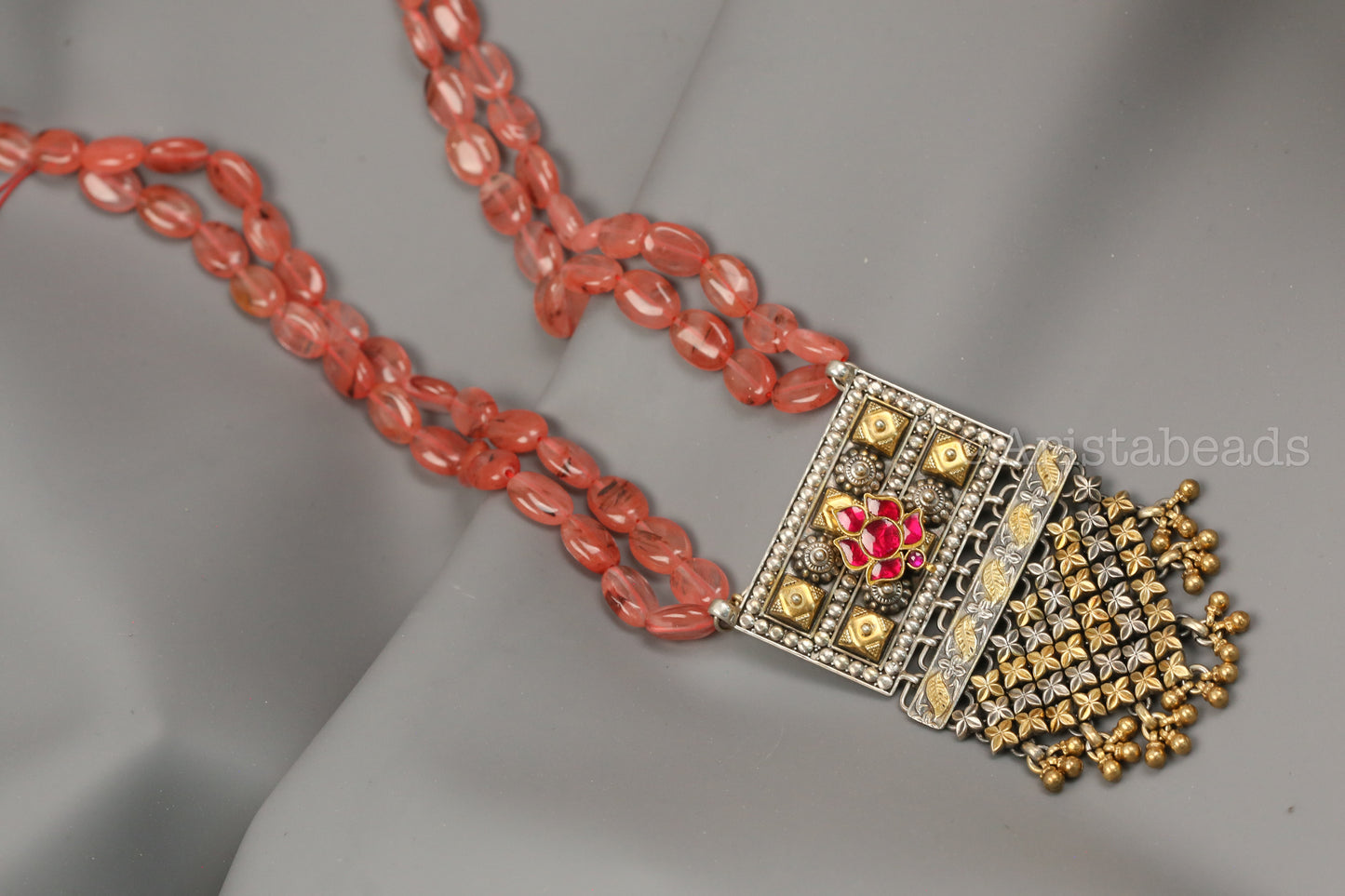 925 Silver Kundan Necklace In Strawberry Quartz Beads