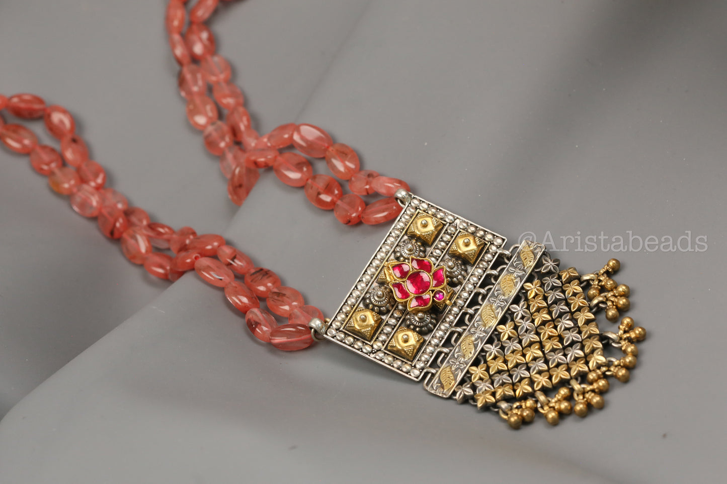 925 Silver Kundan Necklace In Strawberry Quartz Beads