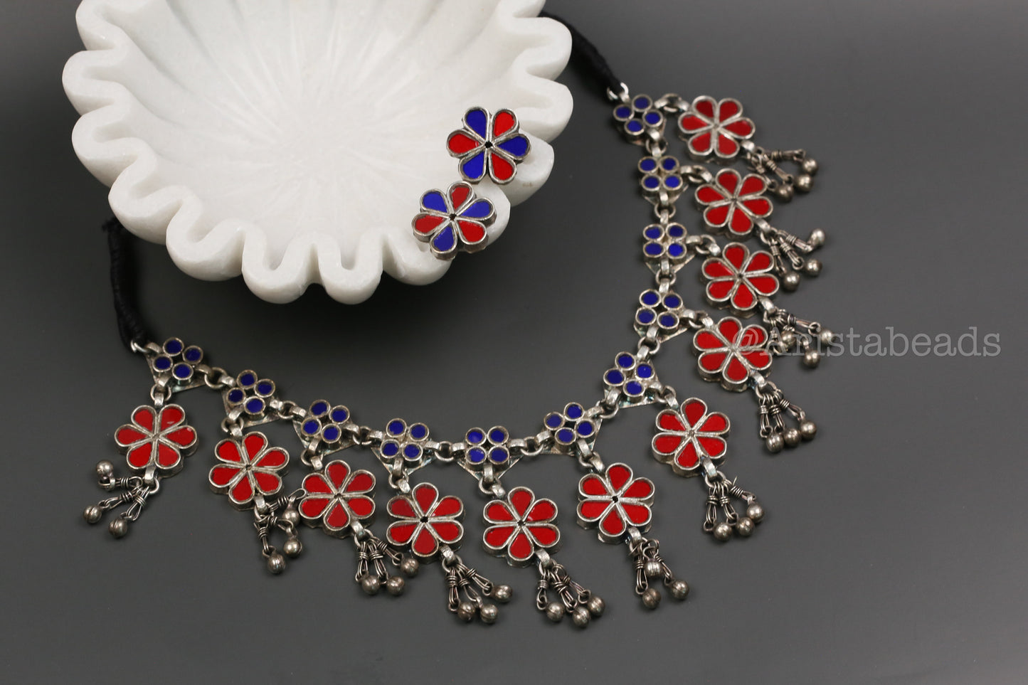Roop Real Glass Necklace Set - Blue Red