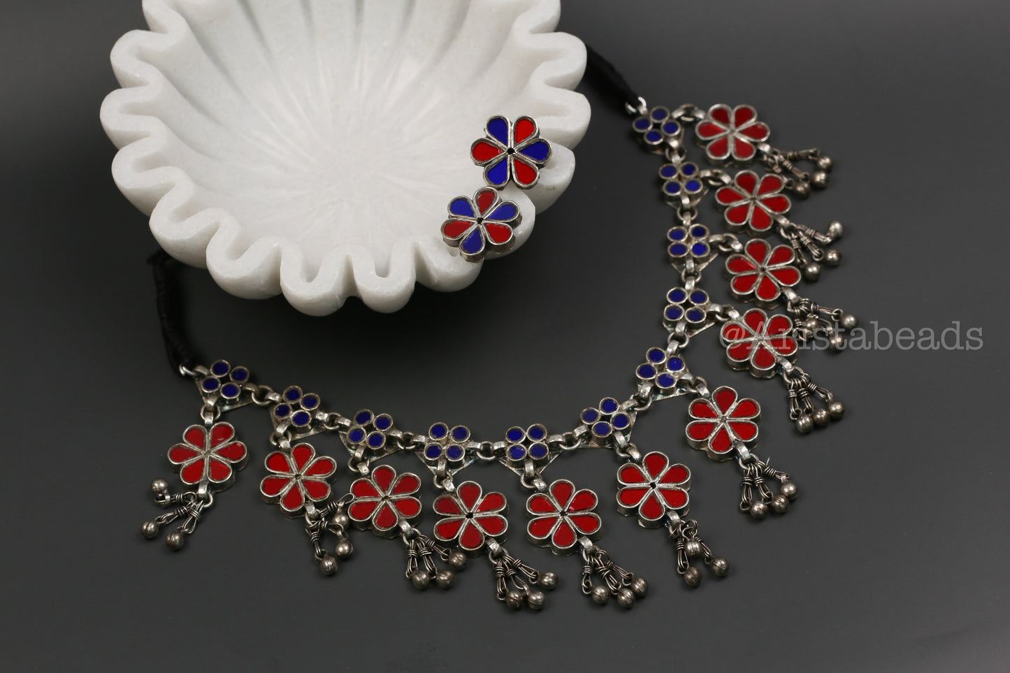 Roop Real Glass Necklace Set - Blue Red