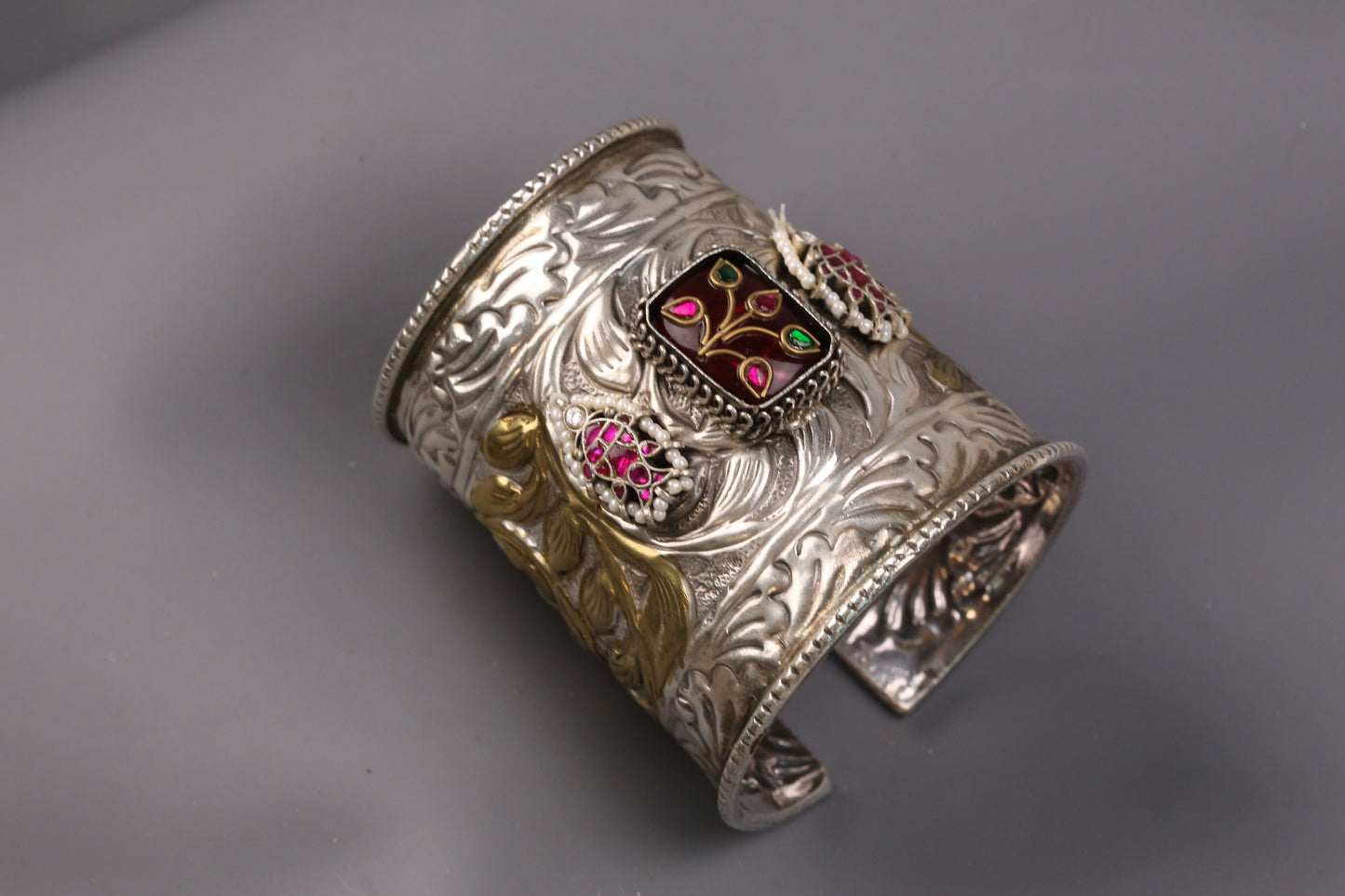 Matsya Dual Tone Jadau Fusion Bracelet (B101-23)