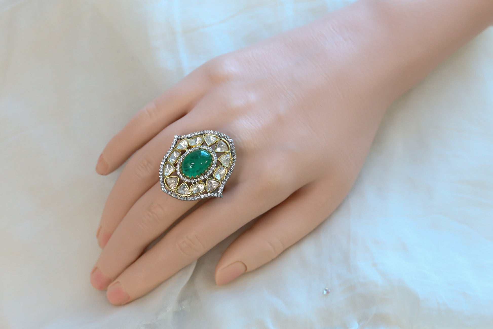 Sira Pota Doublet & Polki Ring - Green