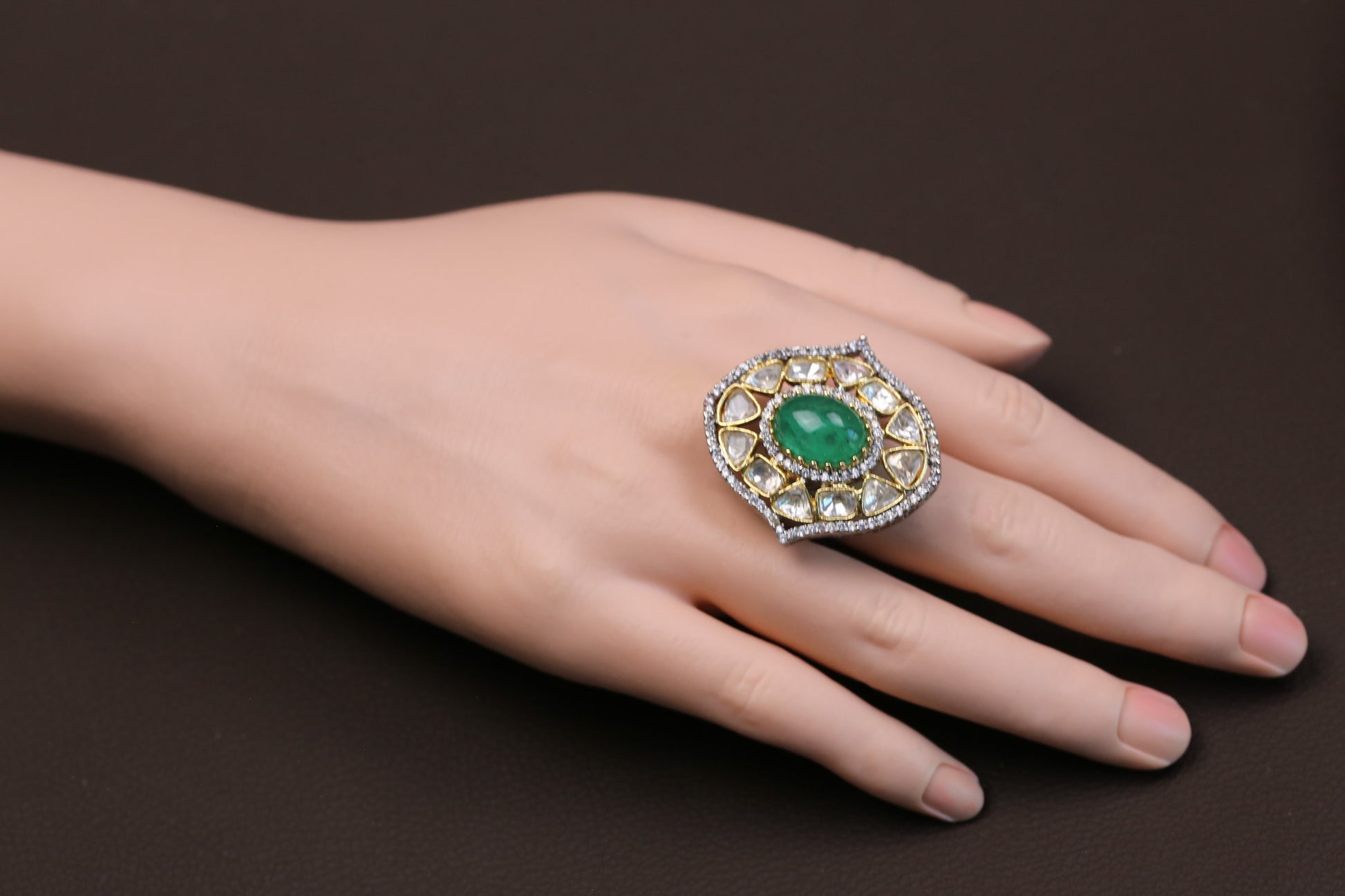 Sira Pota Doublet & Polki Ring - Green