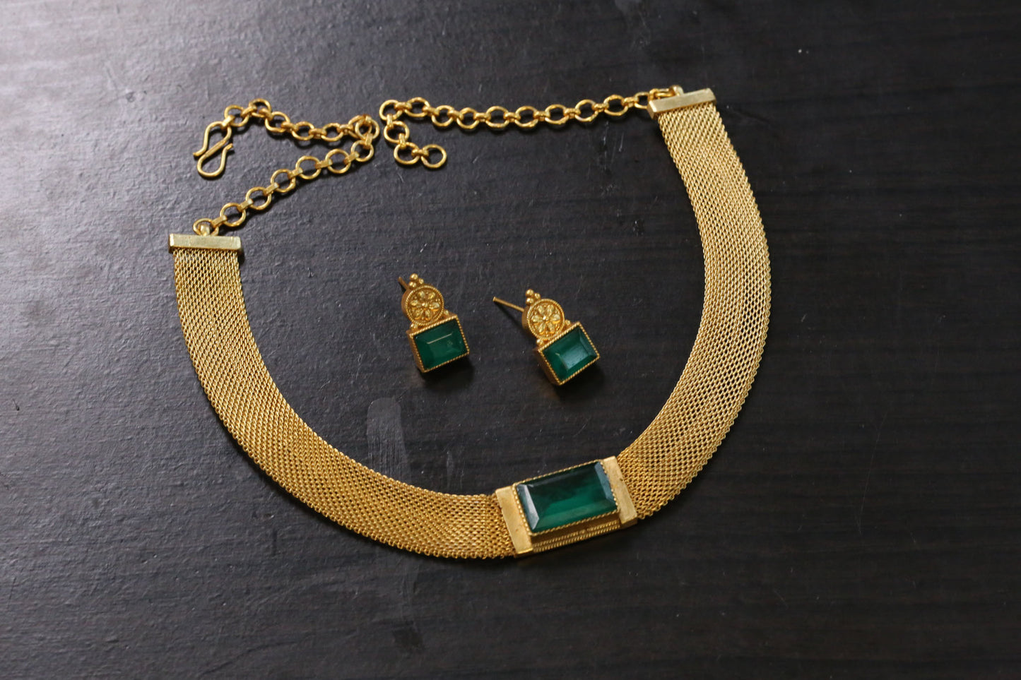Dainty Doublet Choker Set - Emerald Green