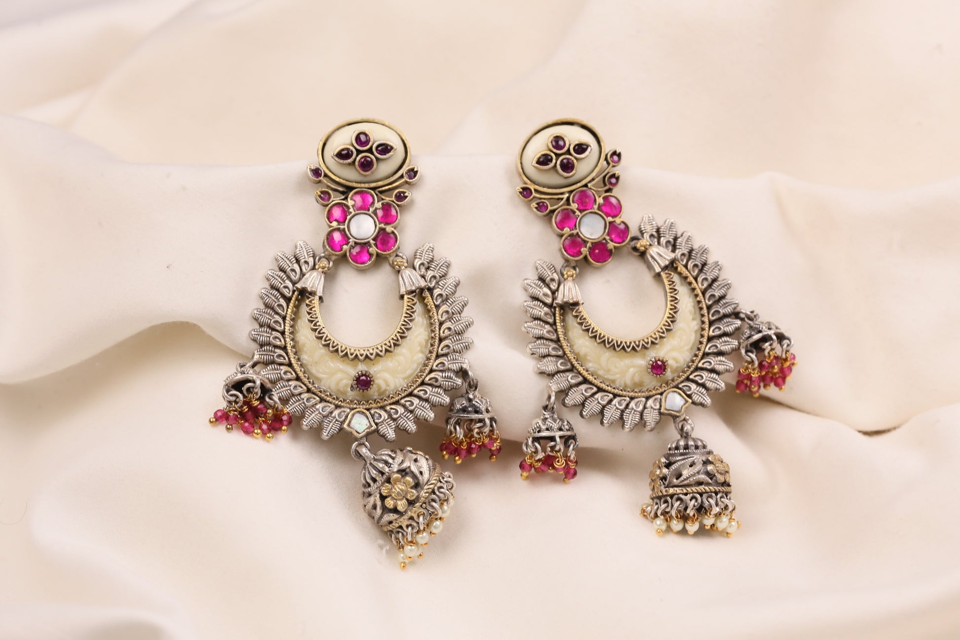 Oxidized Lakshmi Carved Stone Kundan Jhumka - Ivory