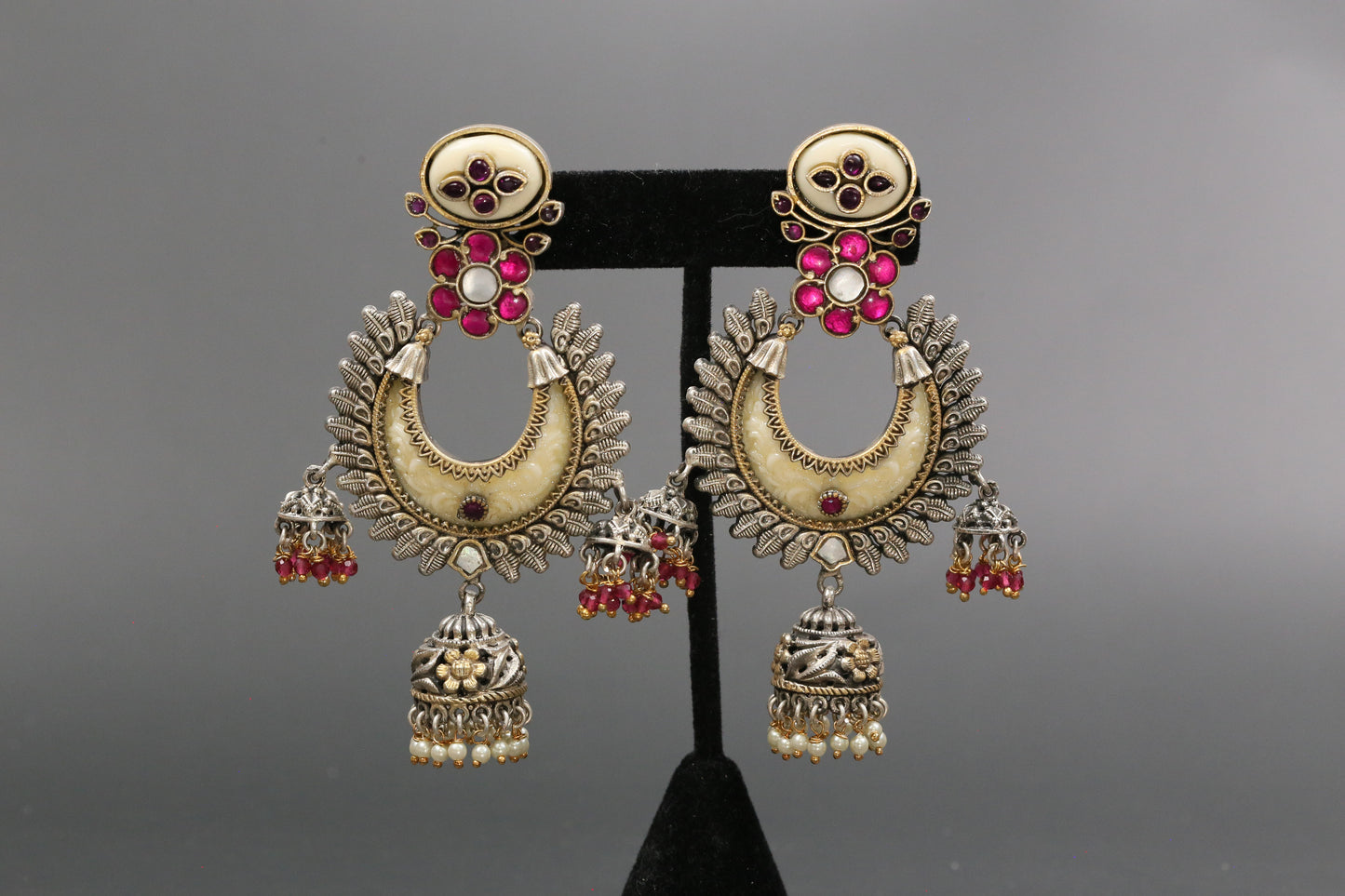 Oxidized Lakshmi Carved Stone Kundan Jhumka - Ivory