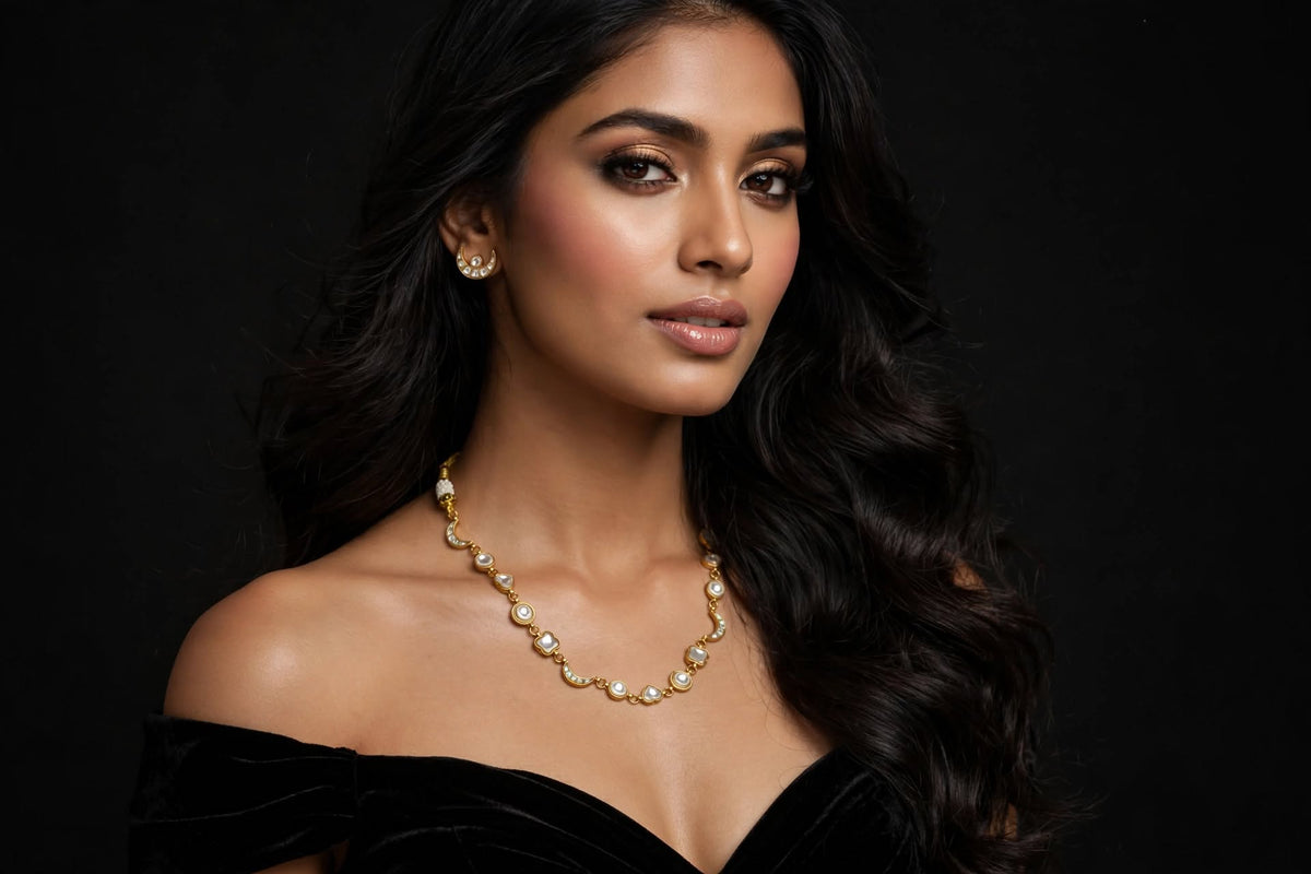 Dainty Chand Tara Kundan Necklace Set